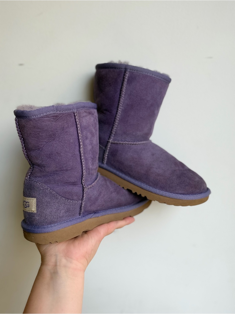 UGG Kids Short Shearling Boots in Purple